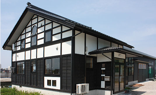 新AZUMAの家